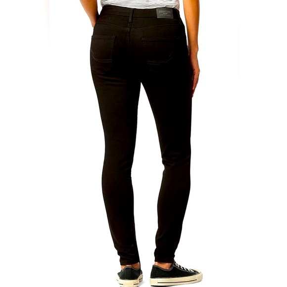 Levi Strauss Signature Gold Women's Modern Skinny Jeans, black, size 14T - Picture 2 of 6